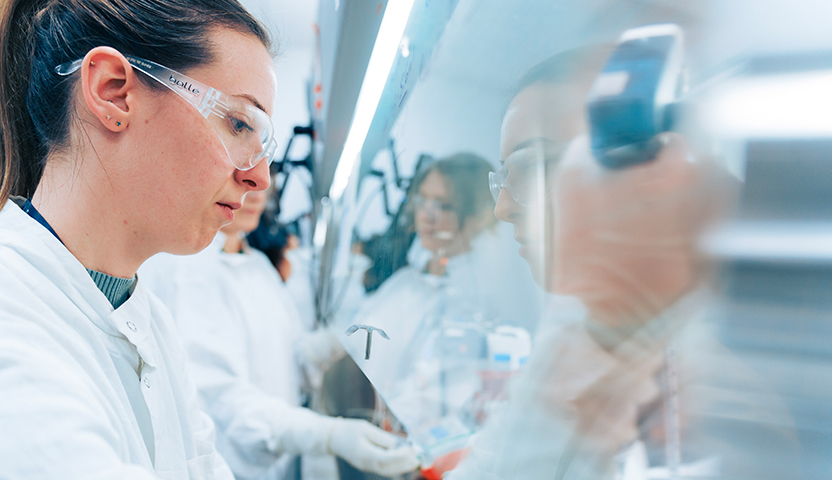 Adenovirus-technology-and-expertise-832x480px