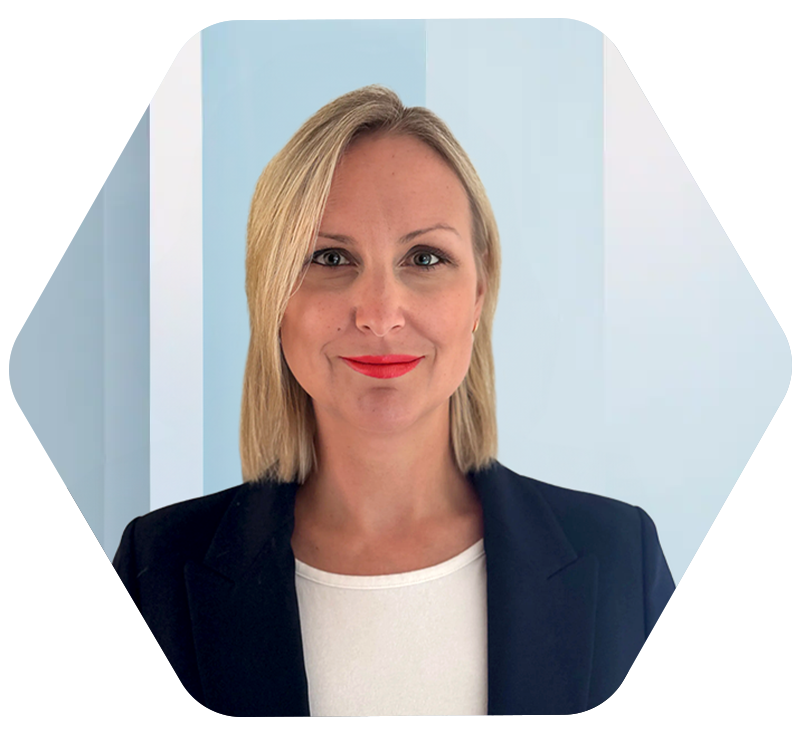 OXB-Dr.-Lucinda-Crabtree-800x730px