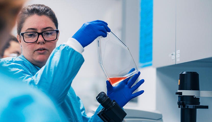 OXB-Investors-analyst coverage-image grid 1-832x480px